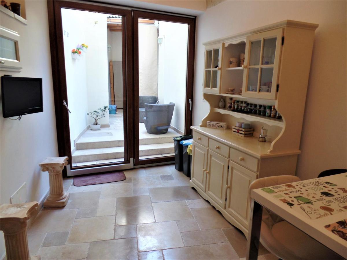 Regina Viarum Apartment, Historic City Centre Brindisi Kültér fotó